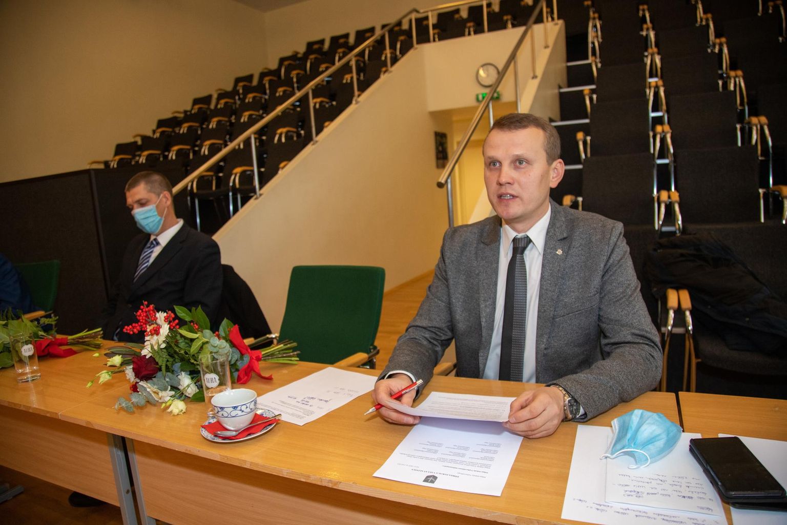 Põhja-Sakala vallavolikogu esimeheks valiti vallas enim hääli saanud keskerakondlane Priit Toobal.