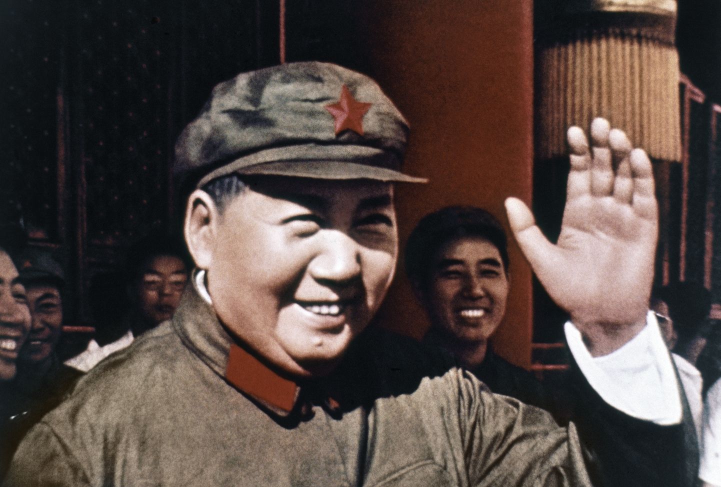 Puna-Hiina liider Mao Zedong 1969. aastal Pekingis rahvale lehvitamas