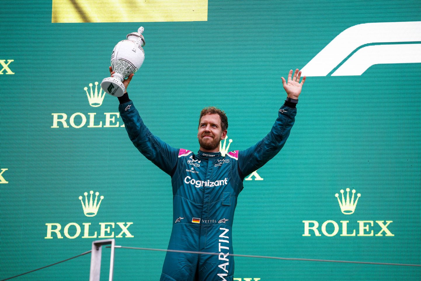 Sebastian Vettel Ungari GP poodiumil.