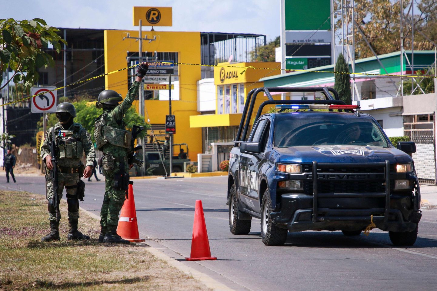 Mehhiko sõdurid Sinaloas asuva Culiacani tänavatel.