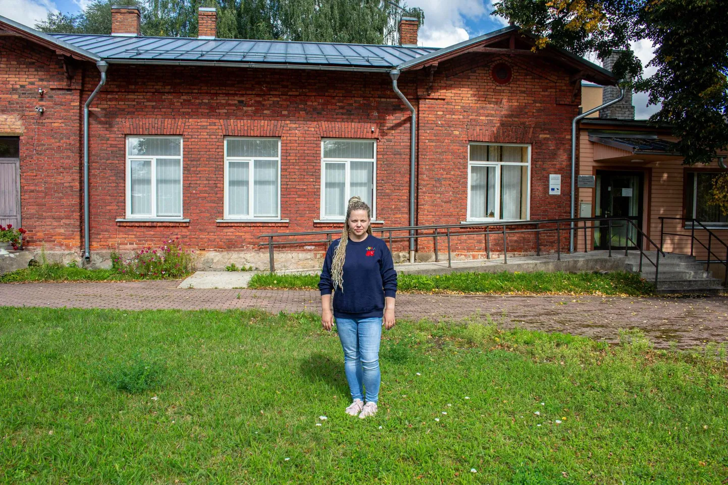 Valga valla huvikeskuse direktori Triini Surri sõnul käivad praegu õpetajad ringitunde andmas pigem oma põhitöö kõrvalt.