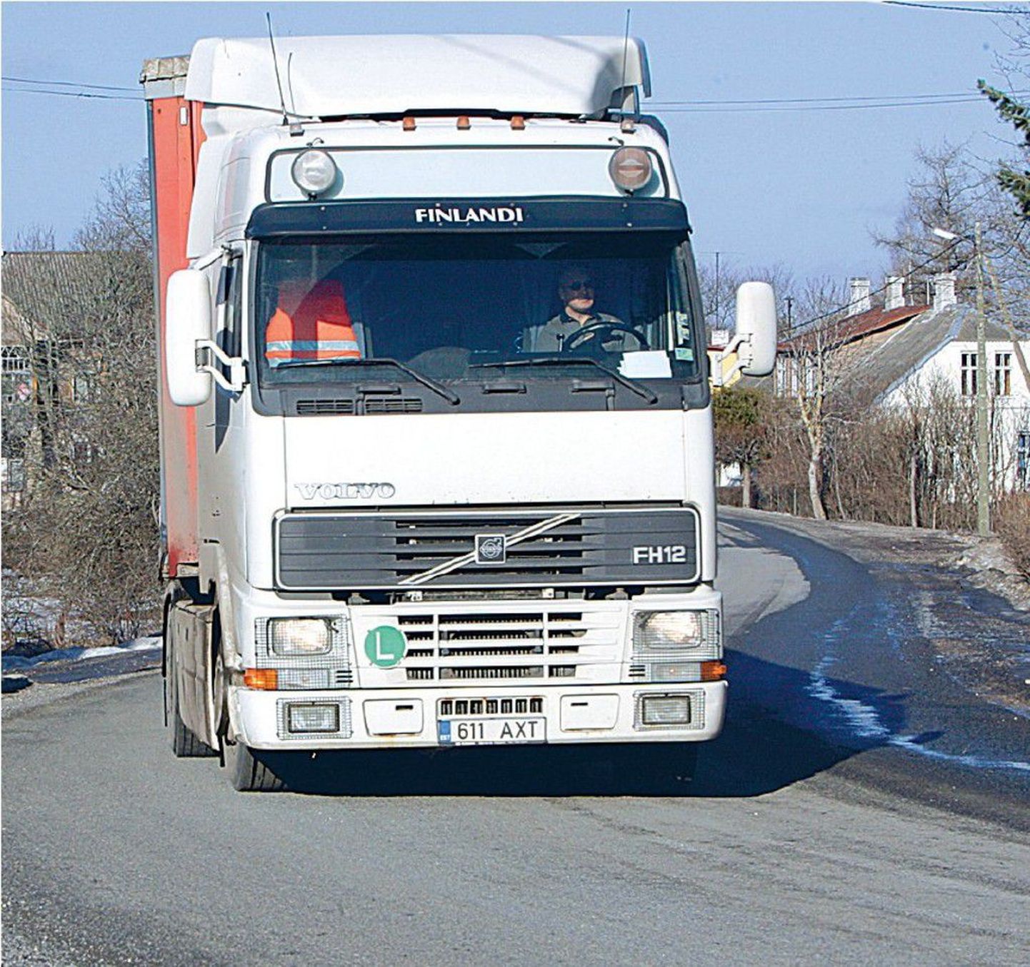 Mullu detsembris suunati suured veokid Tartu maanteelt Piibe maanteele..