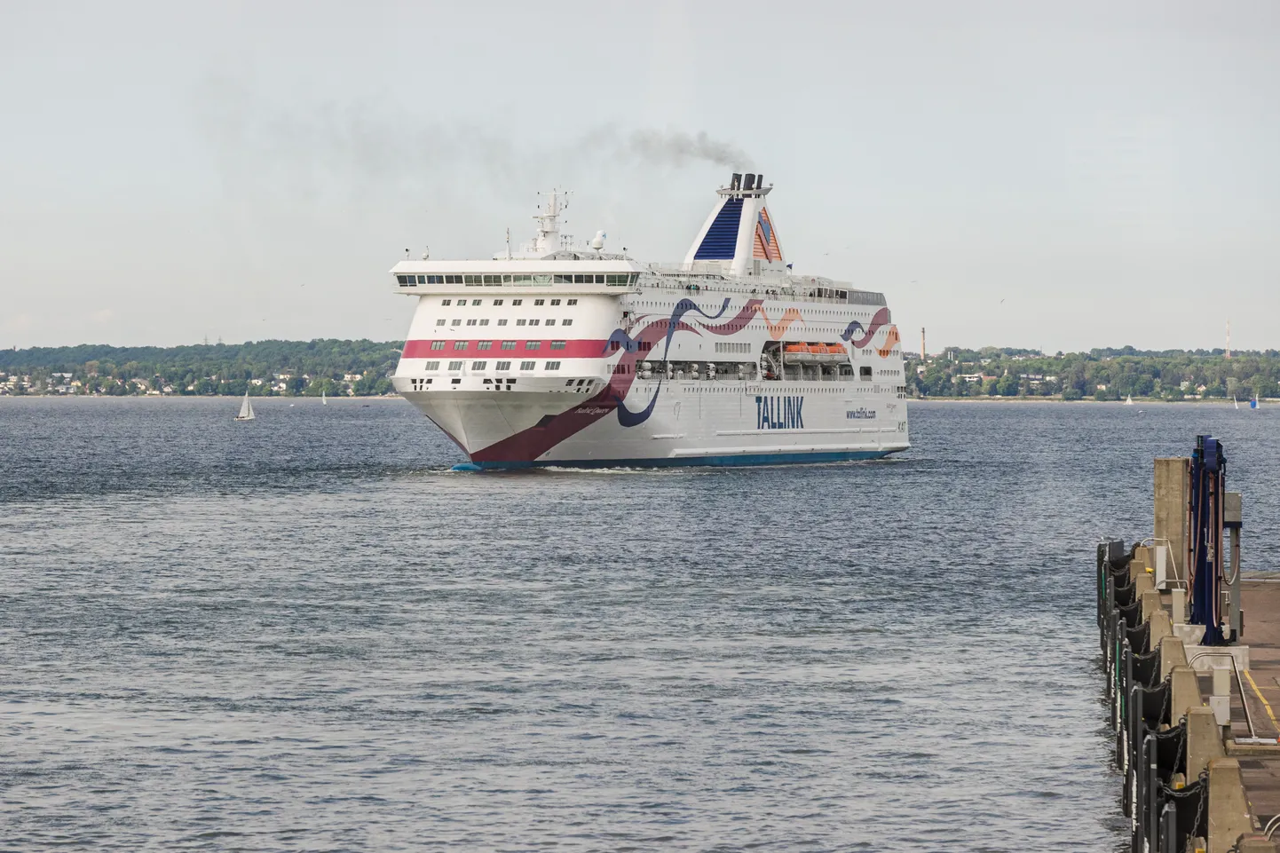 Stockholmi väljuv laev Tallink Baltic Queen.