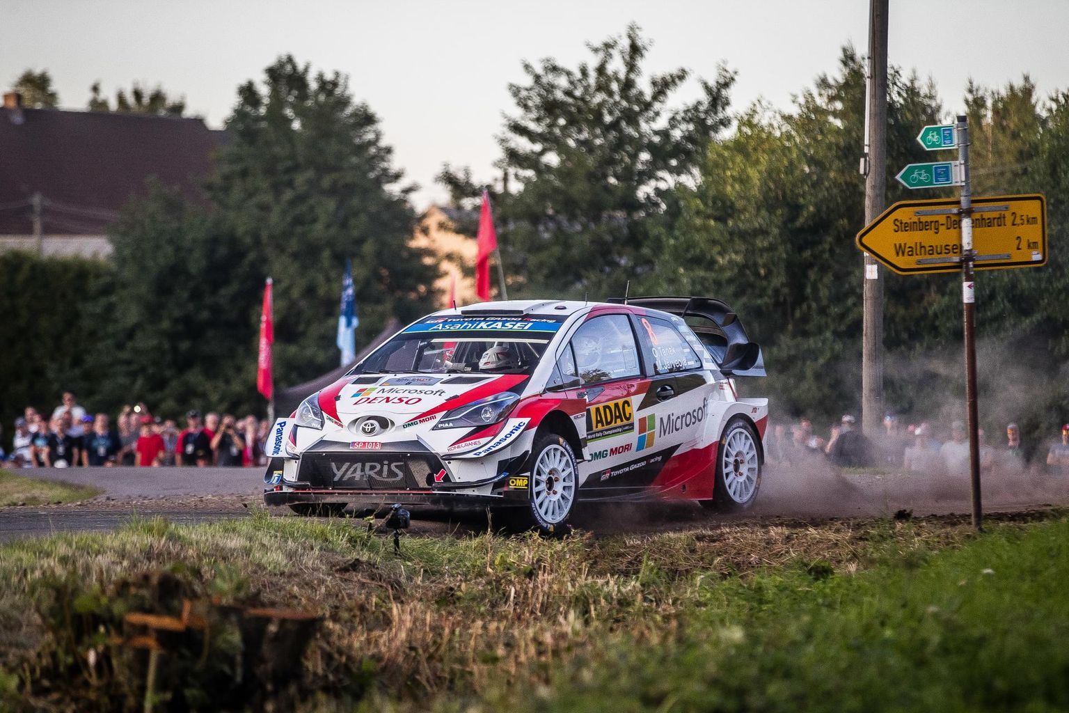 Ott Tänak ja Martin Järveoja Toyota Yaris WRCga.