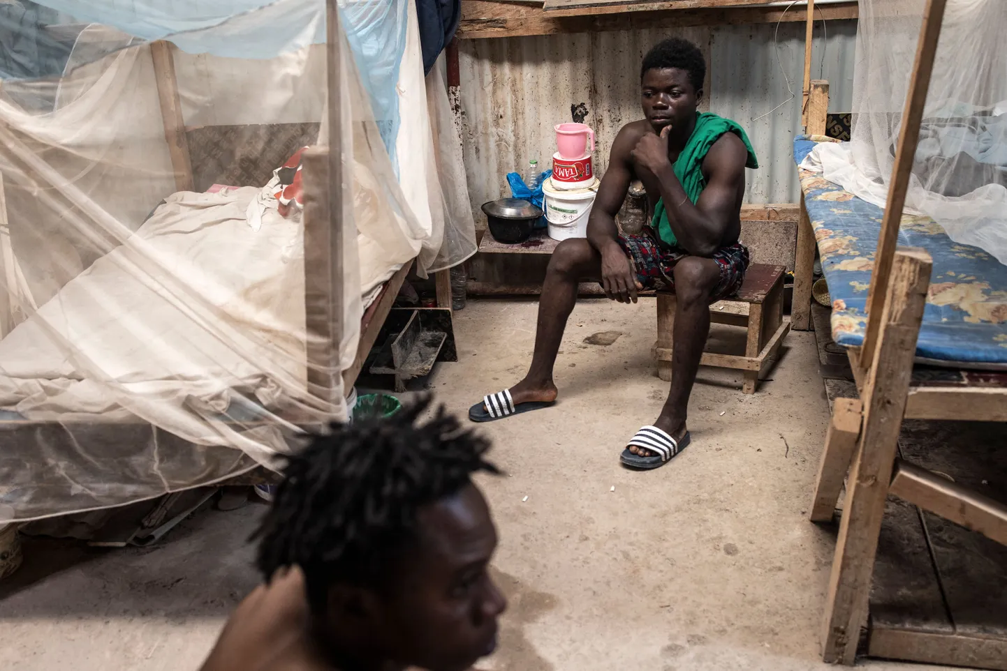 Ehitustöölised Sierra Leones.