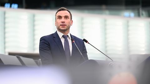 Staķis saņem Eiropas Parlamenta deputātu balvu "MEP Awards" aizsardzības un drošības kategorijā