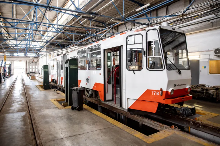 PESA trammid vahetavad välja 1980. aastatel toodetud trammid, mis müüakse Osta.ee keskkonnas maha.