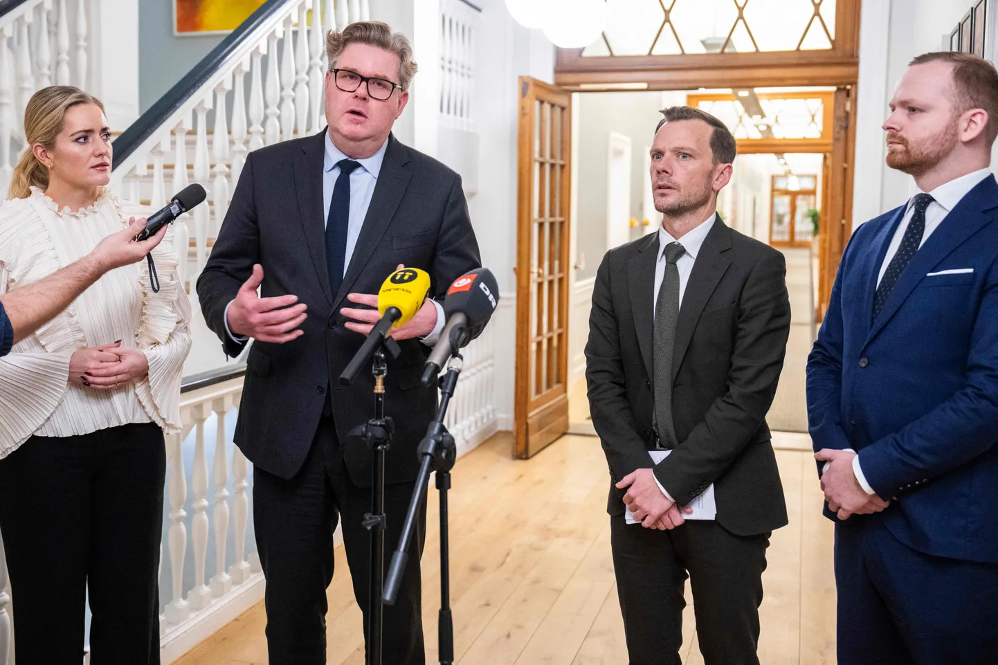Rootsi justiitsminister Gunnar Strömmer (vasakult teine).