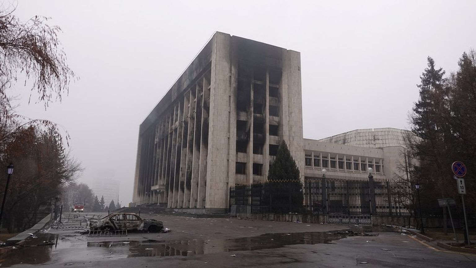 Так выглядит здание акимата (городской администрации) Алматы