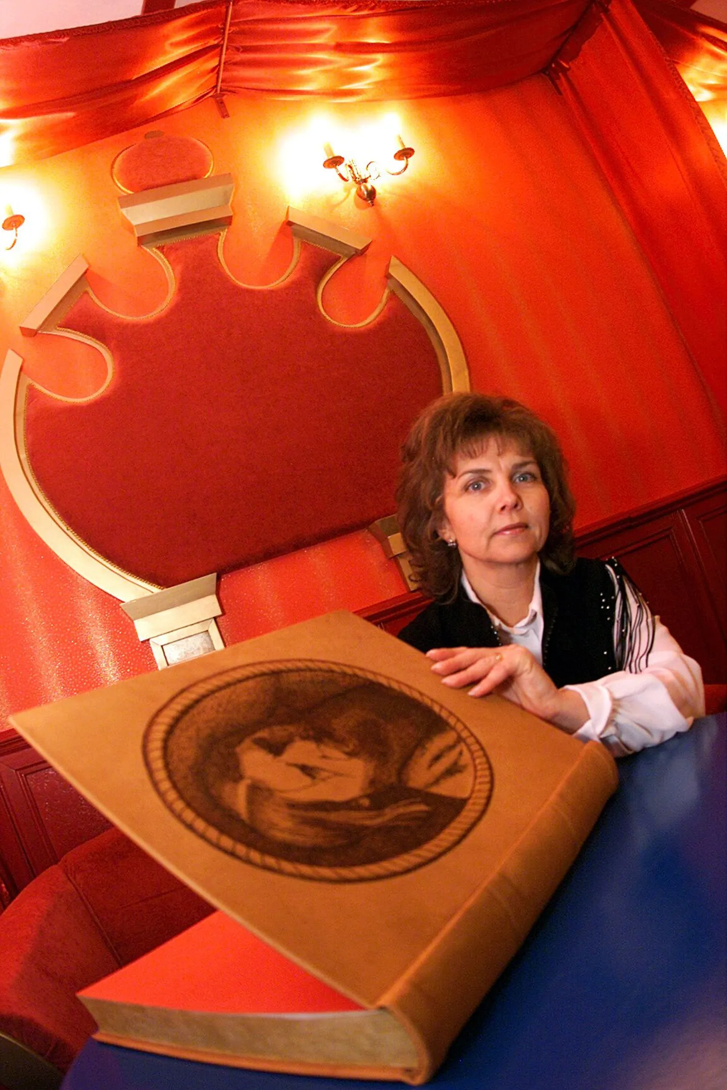 Vene trahteri Rasputin omanik Olga Aasav avas venepärase söögikoha ligi seitse aastat tagasi. Praeguses majandusolukorras peab ta aga otstarbekaks tegevuse pealinna üle viia.