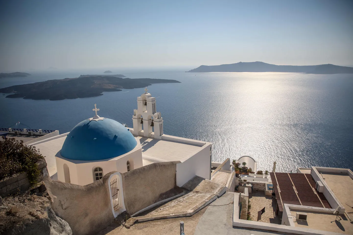 Santorini saar.