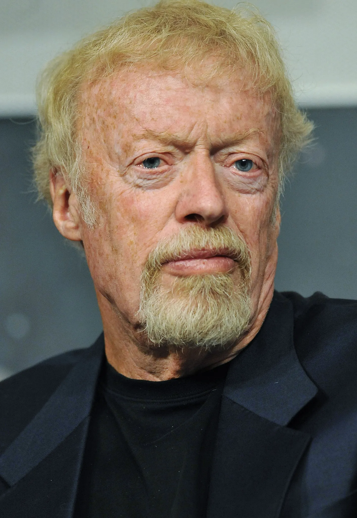 Phil Knight.