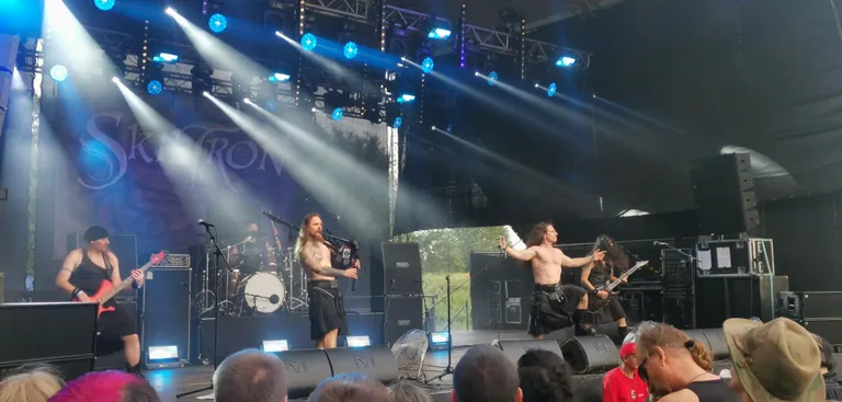 Skiltron Hard Rock Laagri laval. FOTO: