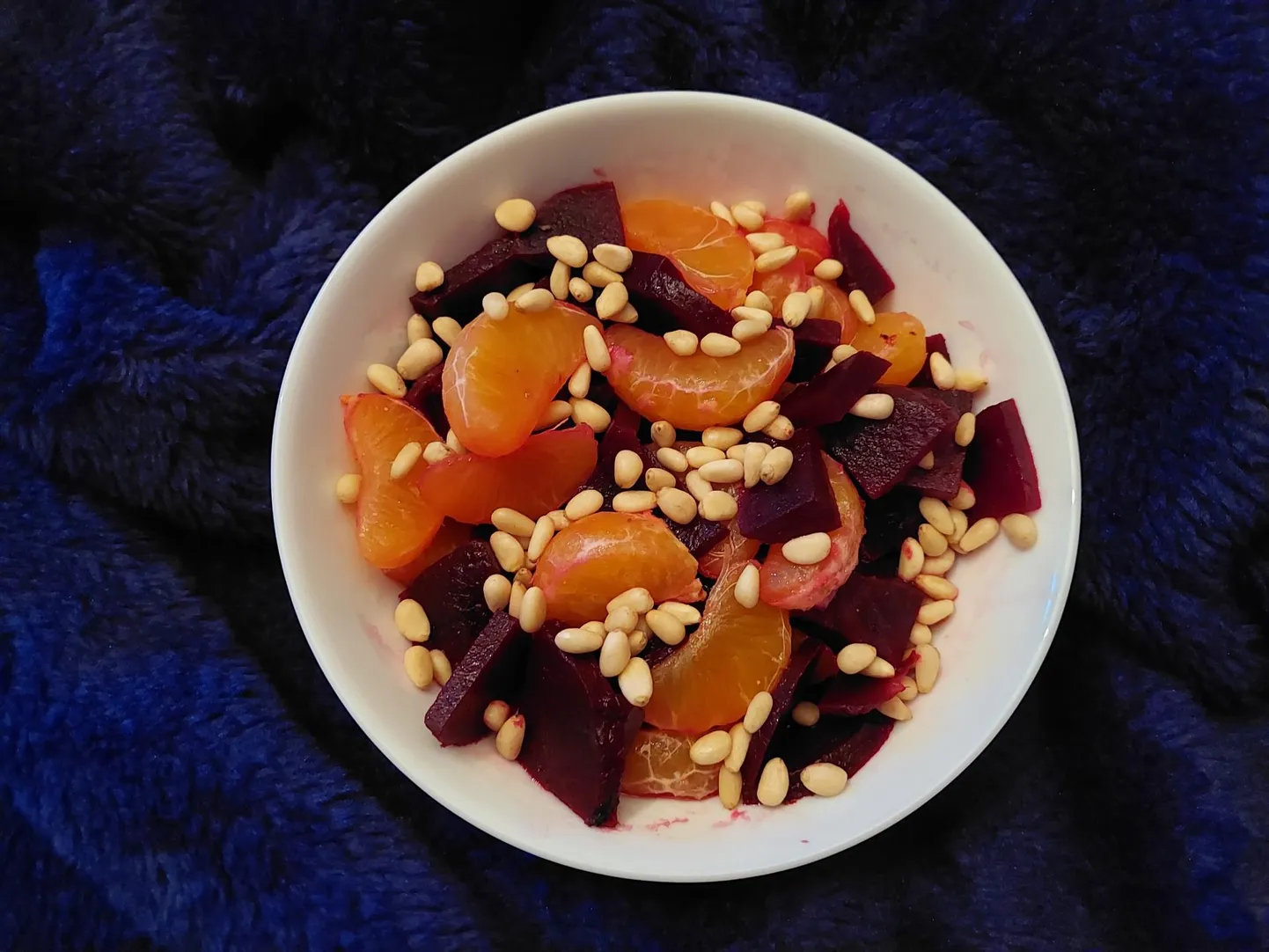 Mandariini-peedisalat.