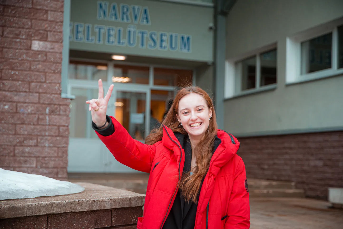 "Tahaksin, et võimalused hariduseks, töötamiseks, vaba aja veetmiseks ja oma potentsiaali avaldamiseks oleksid Ida-Virumaal samal tasemel nagu kogu Eestis või isegi kõrgemal," unistab Daria Dmitrijeva. Ja mitte ainult ei unista, vaid lööb ka ise käed külge.