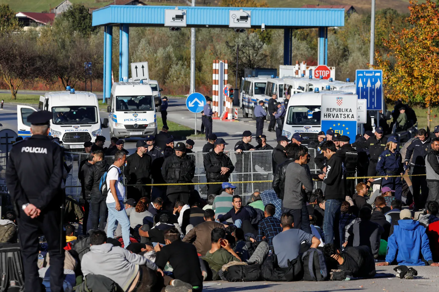 Migrandid Bosnia-Horvaatia piiril.
