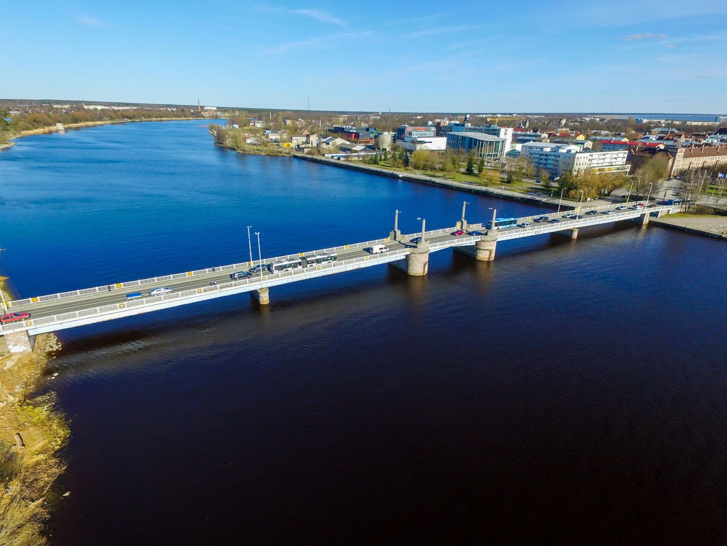 Volikogu hakkab arutama Pärnu uue silla planeeringut.