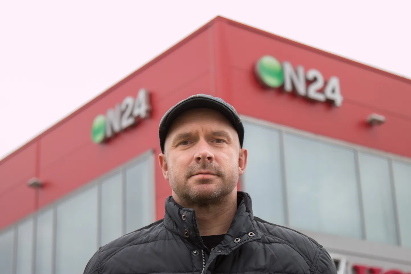 Oktoobris Sakalale antud usutluses kinnitas ettevõtte nõukogu liige Peep Kuld, et Eestis ei suuda mitte keegi teine peale ON24 interneti mööblimüügiga kasumlikult tegeleda.