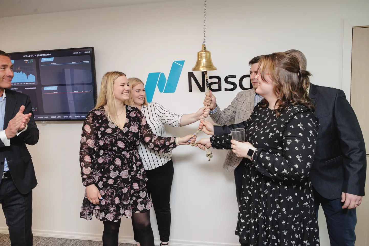 19.05.2022, Tallinn. Eesti ettevõte Punktid Technologies helistab avatuks oma esimese kauplemispäeva Nasdaq First North turul.
