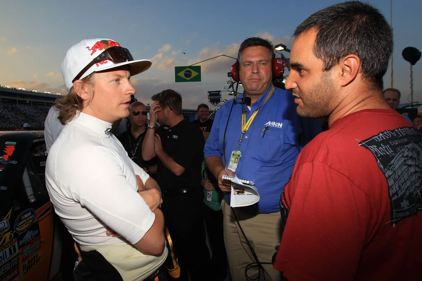 Kimi Räikkönen ja Juan Pablo Montoya (paremal)