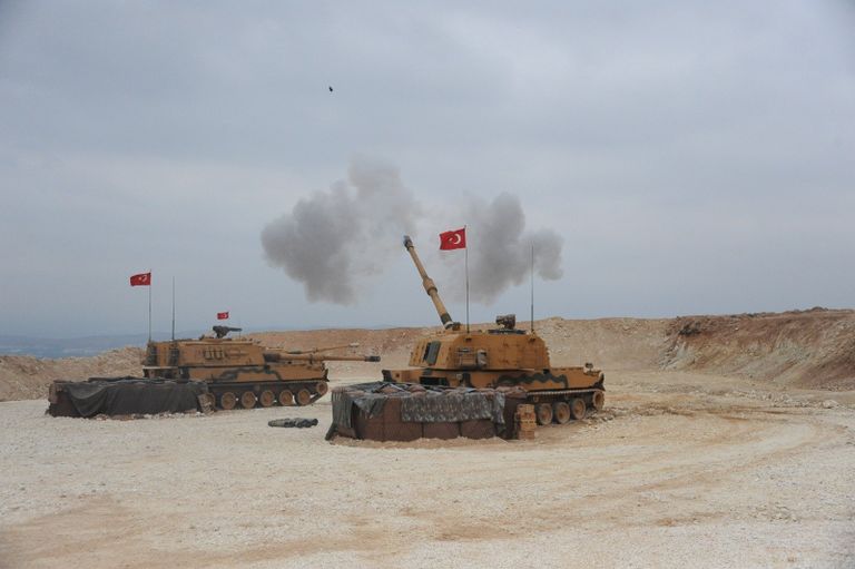Türgi tankid Süüria loodeosas.