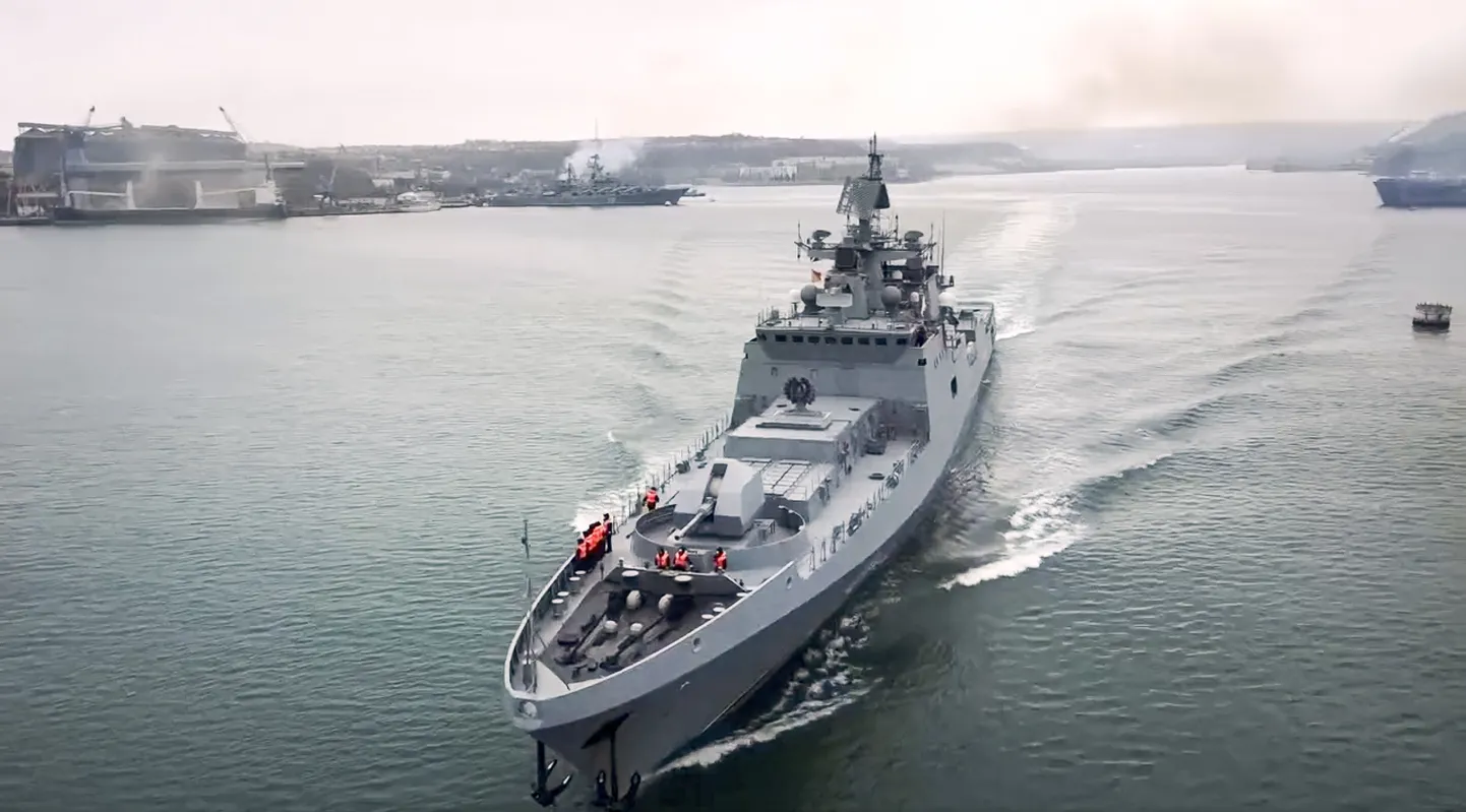 Российский фрегат "Адмирал Эссен"