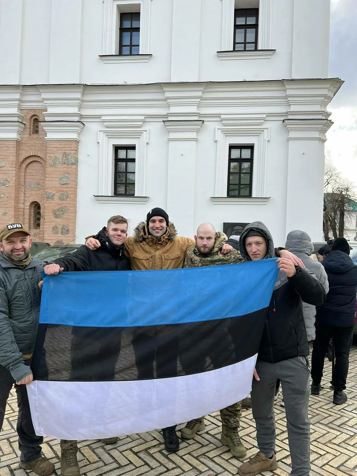 Voluntary fighters from Estonia together with war blogger Artur Rehi in Kyiv last Autumn.