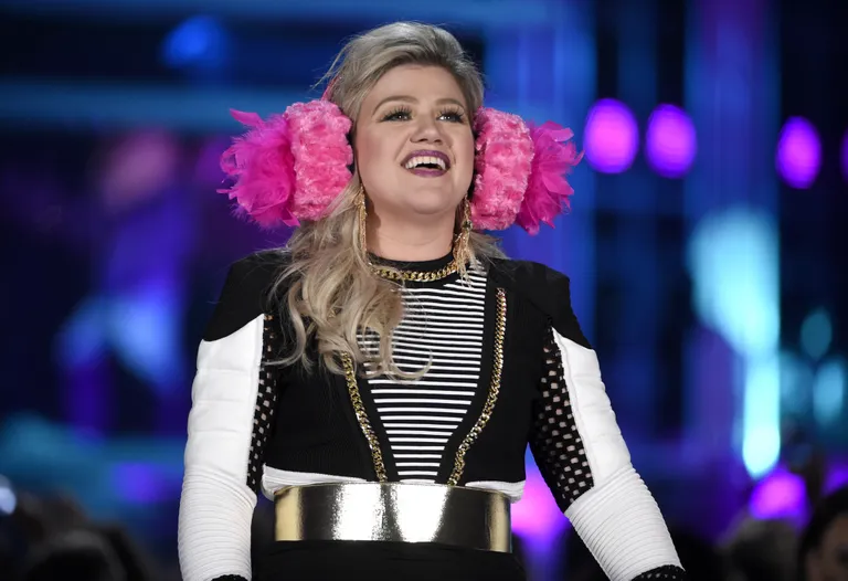 Kelly Clarkson