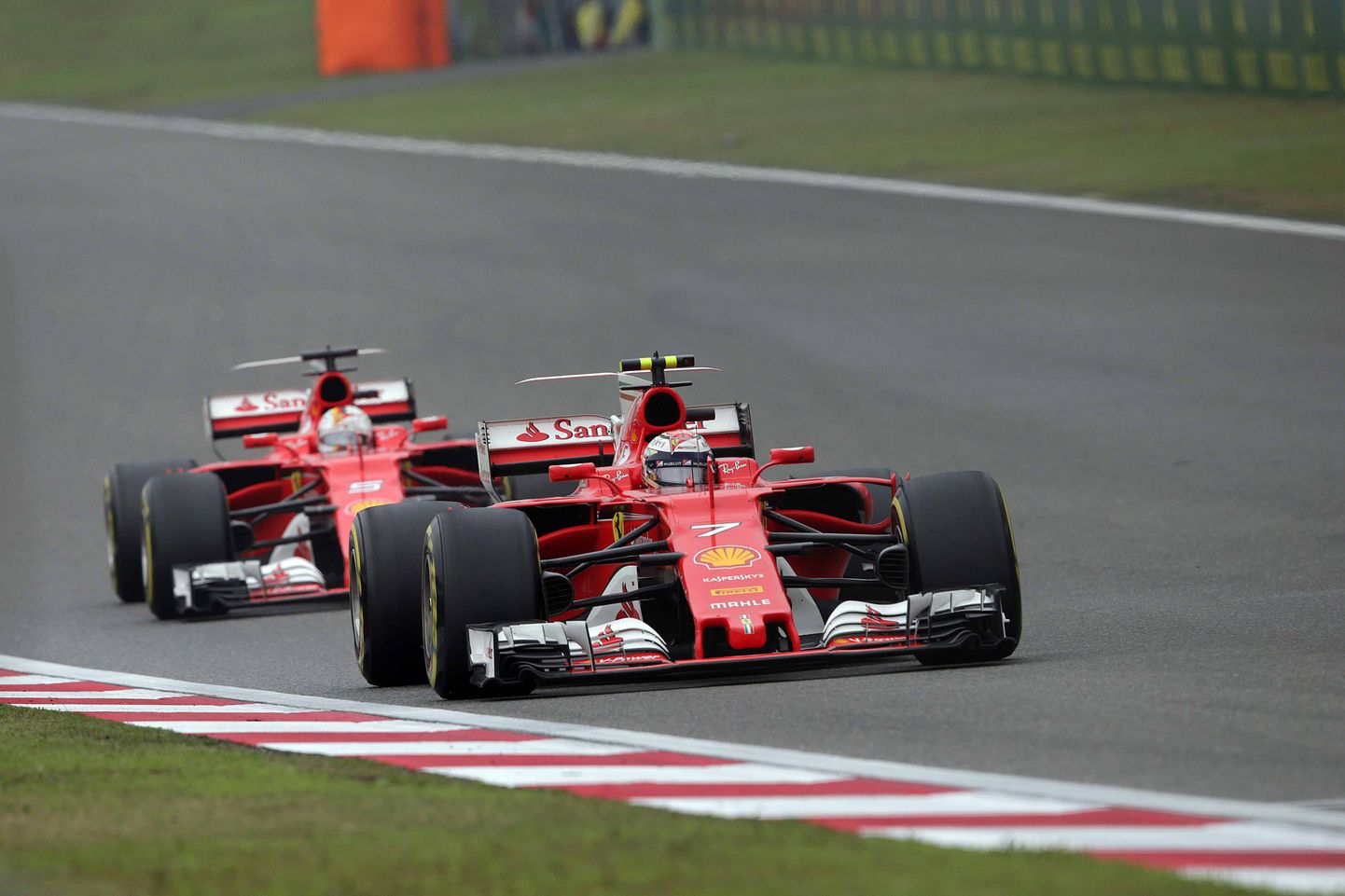 Ferrari kiirus on tekitanud kahtlusi.