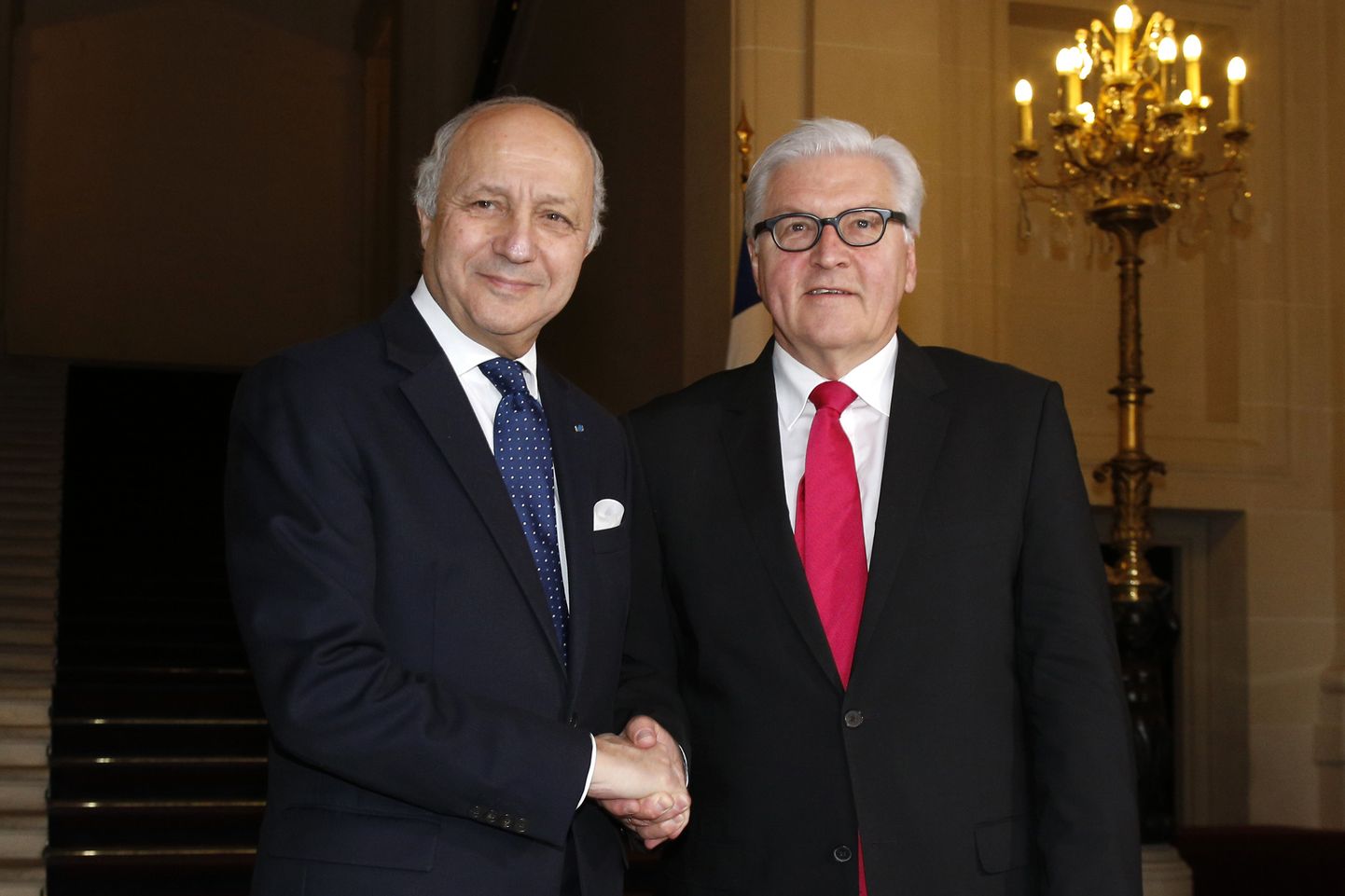 Prantsuse välisminister Laurent Fabius (paremal) ja Saksa välisminister Frank-Walter Steinmeier.