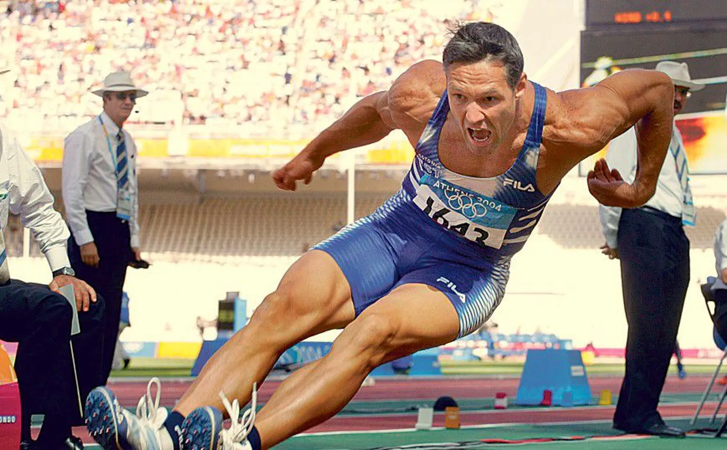 Эрки Ноол, неоднократный призер титульных соревнований, на своих последних Олимпийских играх в Афинах в 2004 году. После завершения своей спортивной карьеры многоборец Эрки Ноол нашел себя в политике.