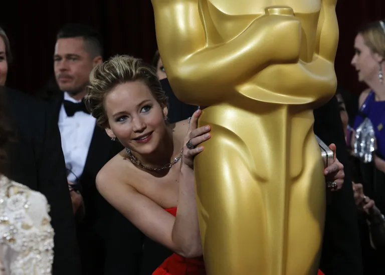Jennifer Lawrence Oscaritel.