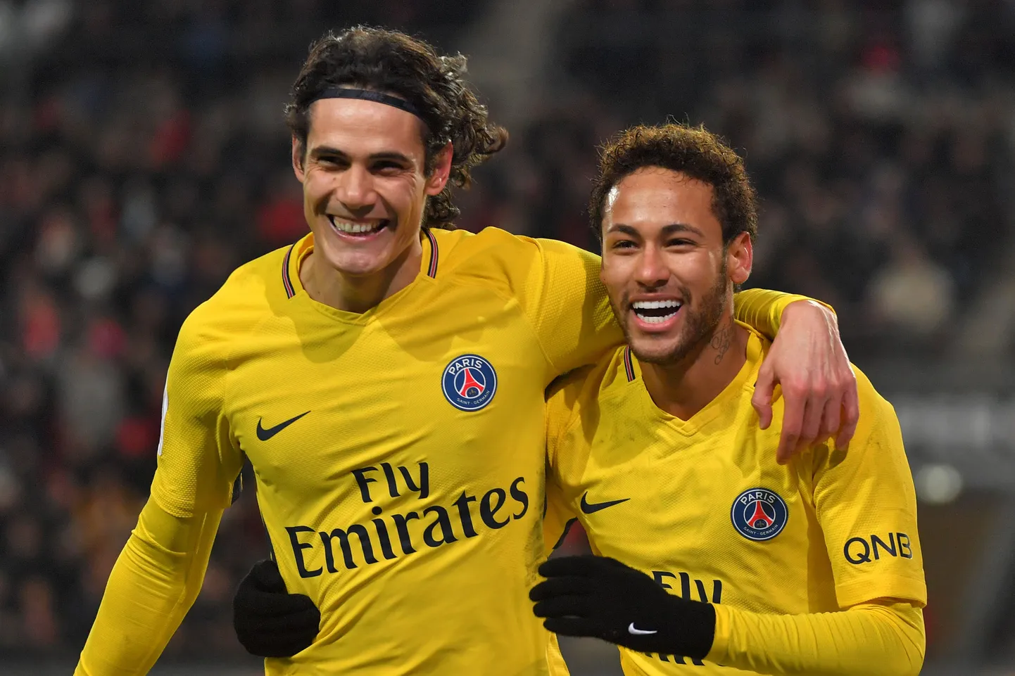 Edinson Cavani (vasakul) ja Neymar.