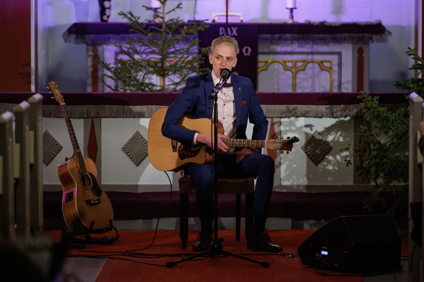 Kitarrist Paul Neitsovi kontsert Jõuluteraapia 2023 Nõmme Rahu kirikus.