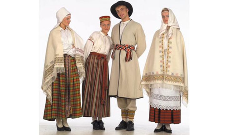 Rīgas Latviešu biedrībā nākamnedēļ atklās izstādi "Latviešu tradicionālais tautas tērps" 