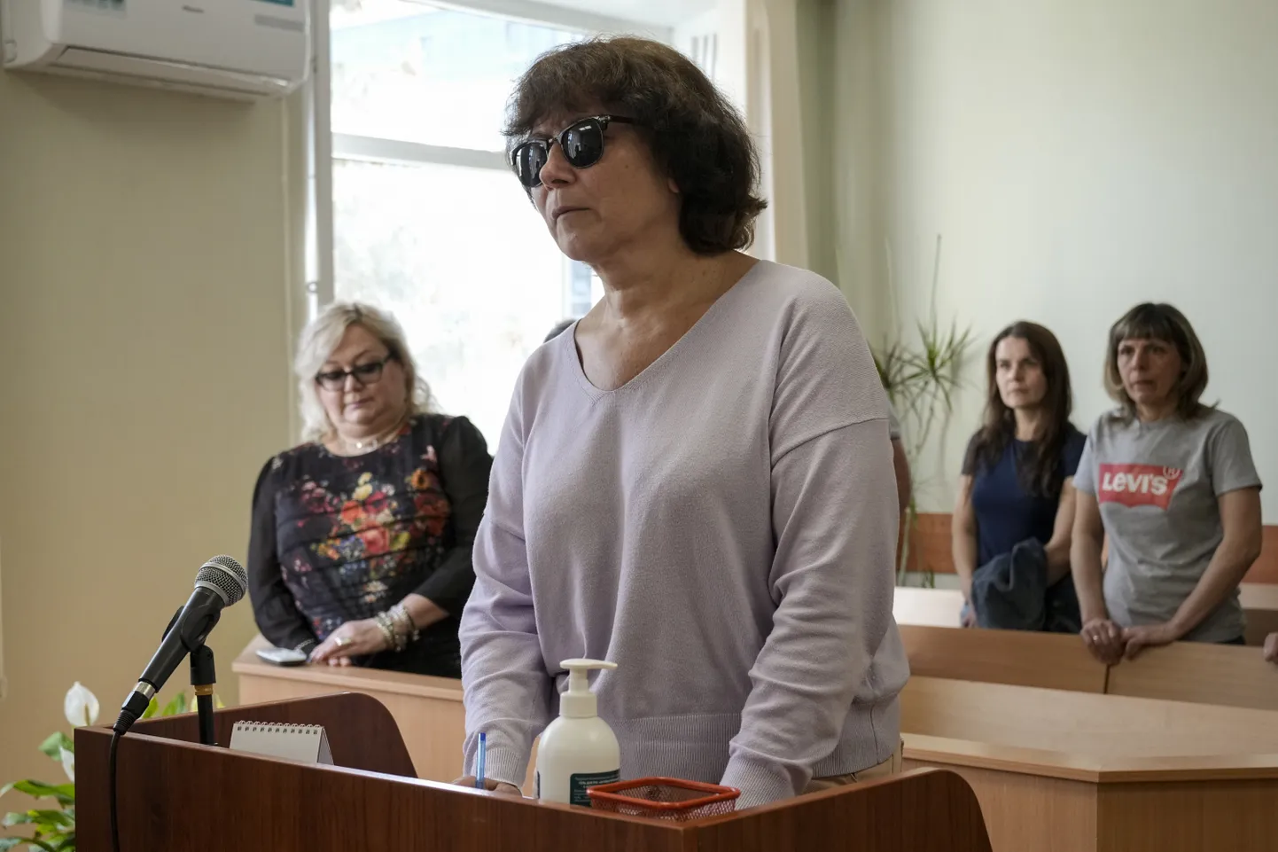 Ирина Цыбанева на суде.