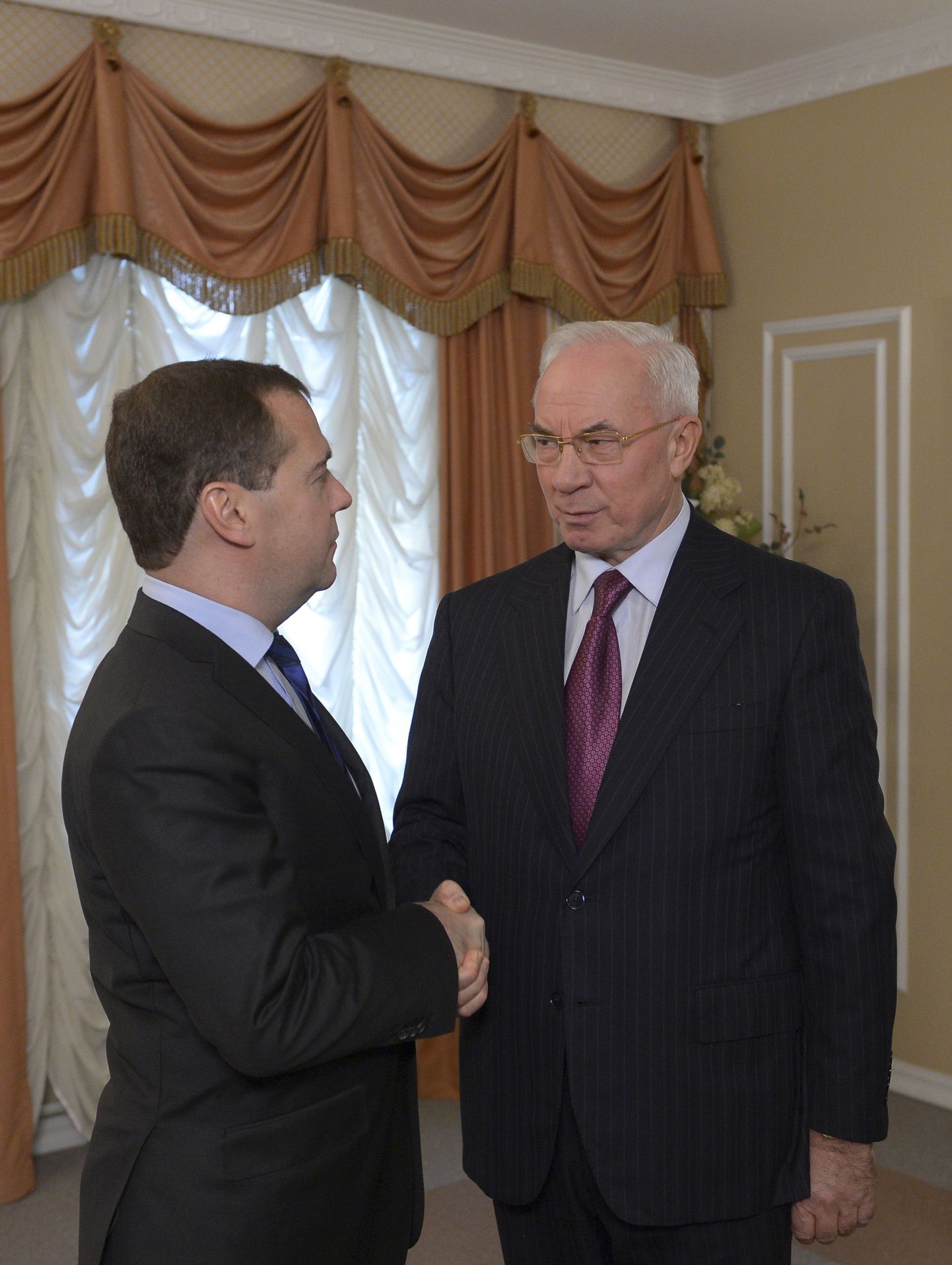Venemaa peaminister Dmitri Medvedev ja Ukraina peaminister Mõkola Azarov