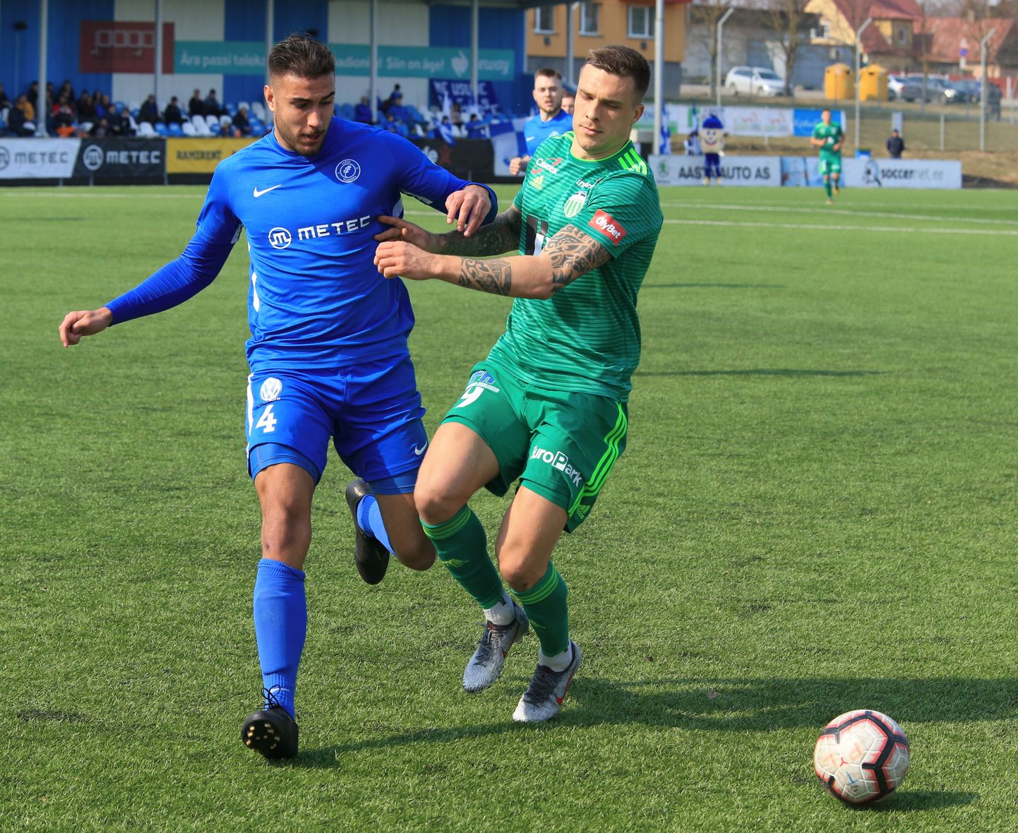 Jevgeni Budnik (paremal) realiseeris Levadia ridades täna penalti.