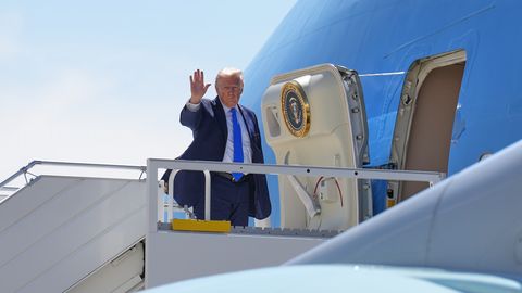 Trump tegi karmi otsuse: USA-sse reisijaid ähvardab 15 000 dollari suurune tasu