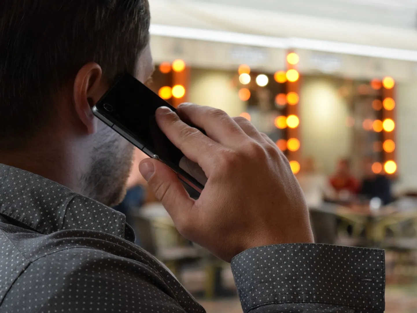 5G võrgus helistamine tähendab kvaliteetsemat heli ja pikeneb ka telefoni aku kestvus.