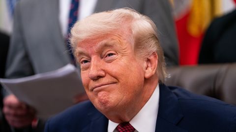 Tramps intervijā BBC cerīgi izsakās par jaunnedēļ ASV gaidāmo Čārlza III vizīti