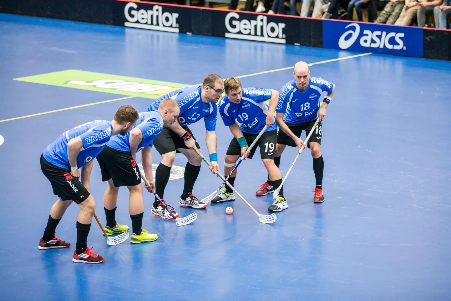 Eesti mängijad.