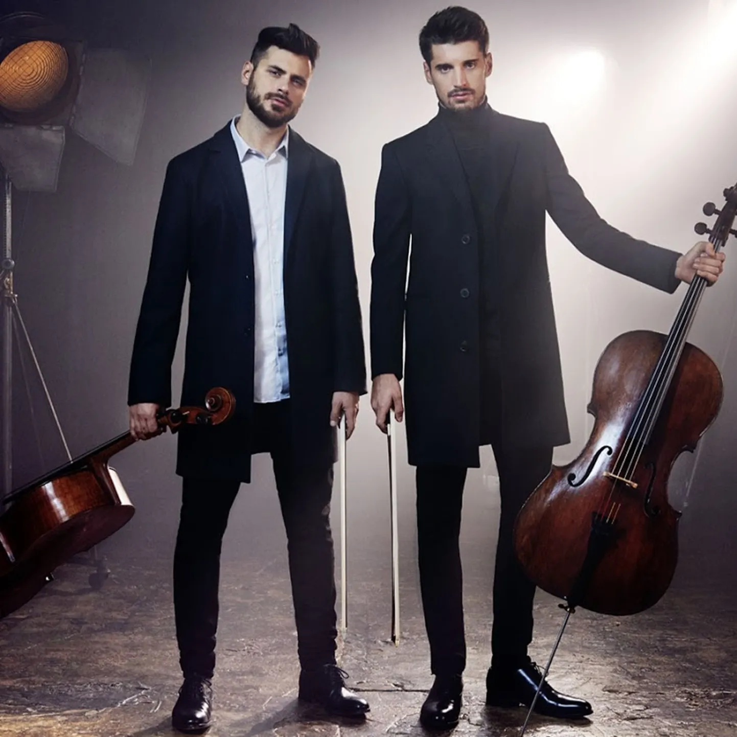 2Cellos.
