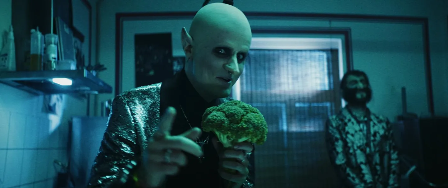 Bedwettersi Eesti Laulu singel “Monsters” on juba kolmas muusikavideoga lugu bändi tagasitulekust.