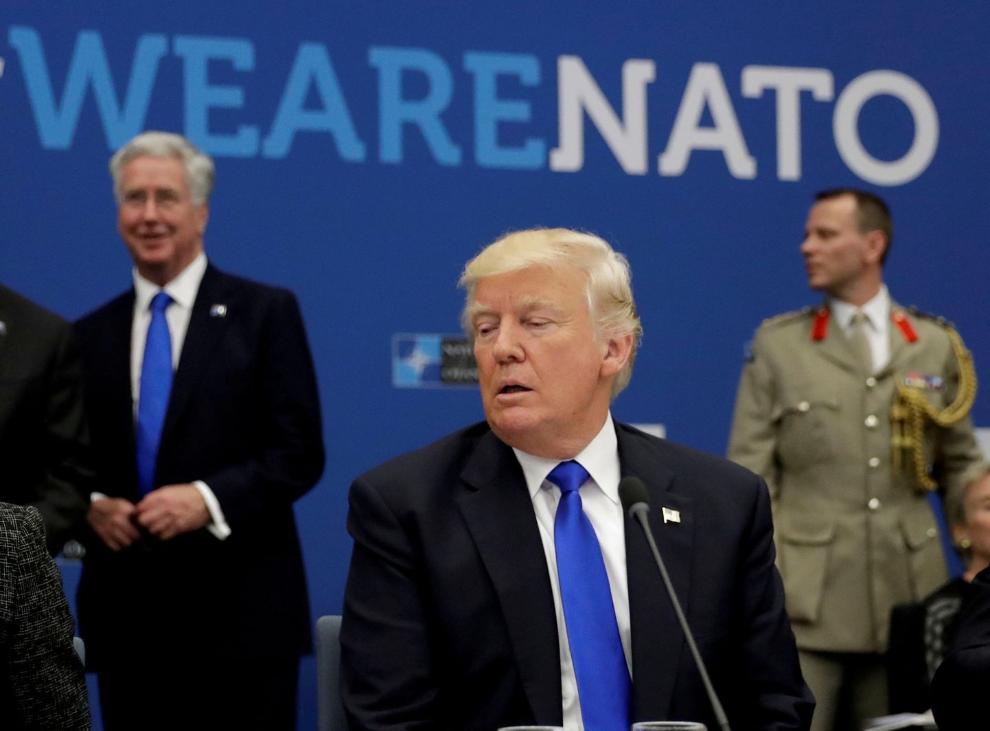 USA president Donald Trump kohtumisel NATO peakorteris Brüsselis.