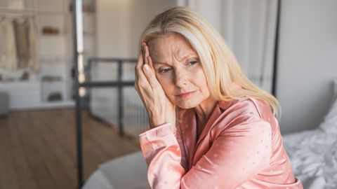 KAS TUNNED END ÄRA? ⟩ Nähtamatu mure, millest 40+ naised vaikivad