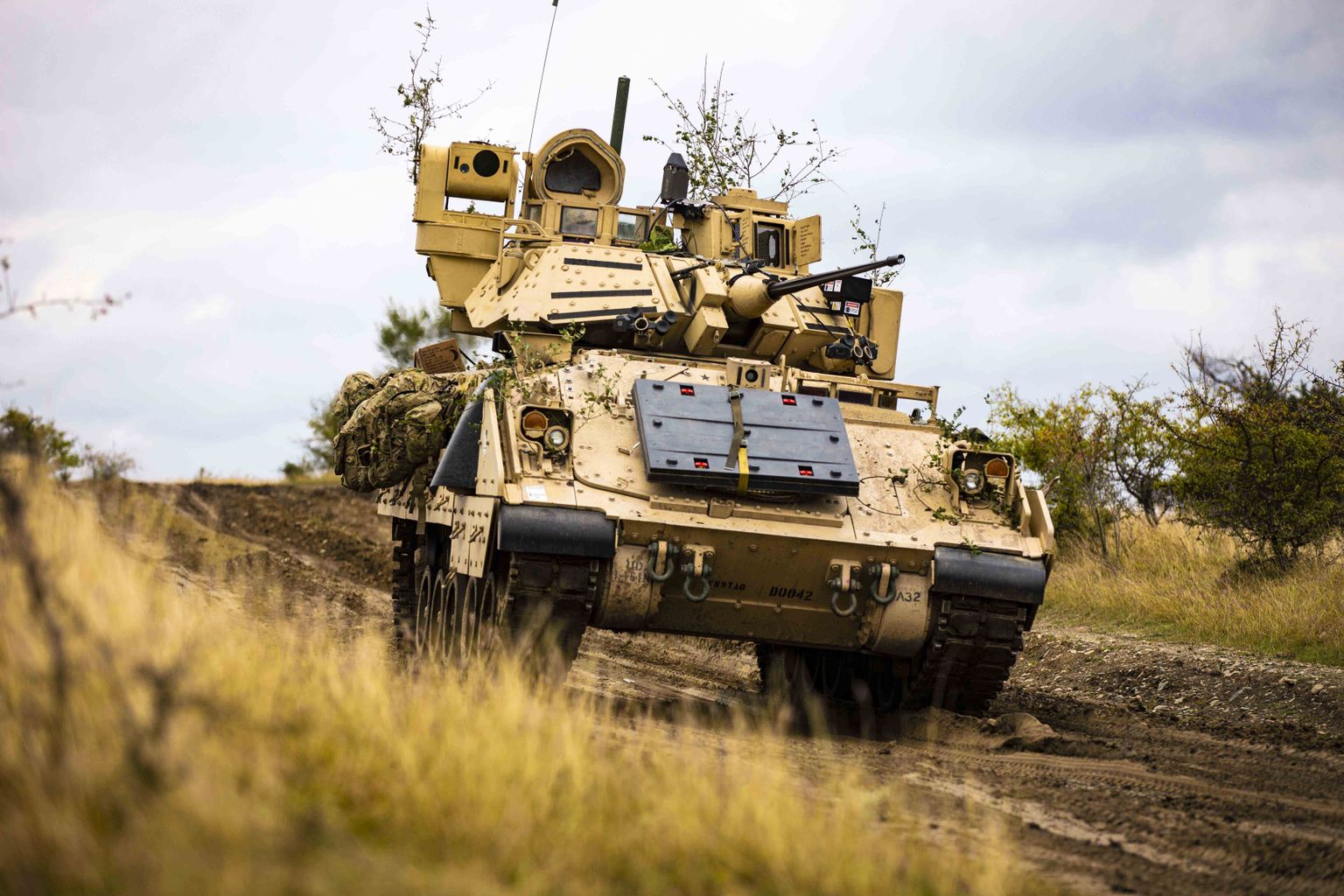 USa kaitsejõudude jalaväe lahingumasin M2 Bradley on olnud ühisõppustel Euroopas ja see on praegu üks neljast lahingumasina mudelist, mida pole seni Ukrainale saadetud. Peagi võib neid hakata USA-l endal üle jääma, kui tulevad moodsamad.