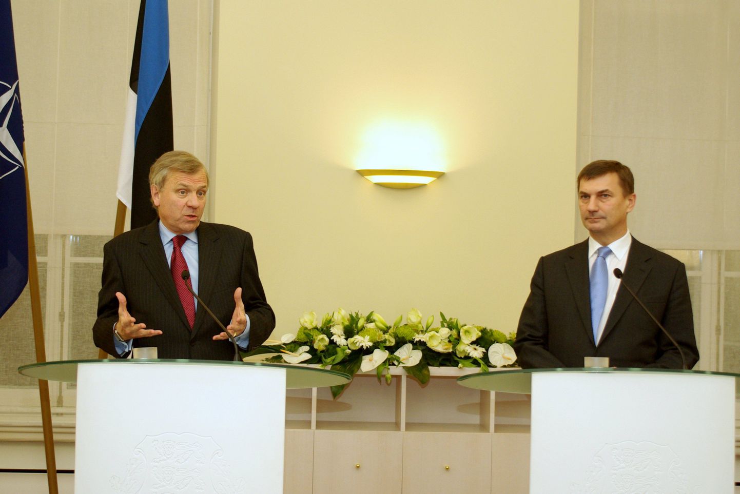 NATO peasekretär Jaap de Hoop Scheffer ja Eesti peaminister Andrus Ansip.
