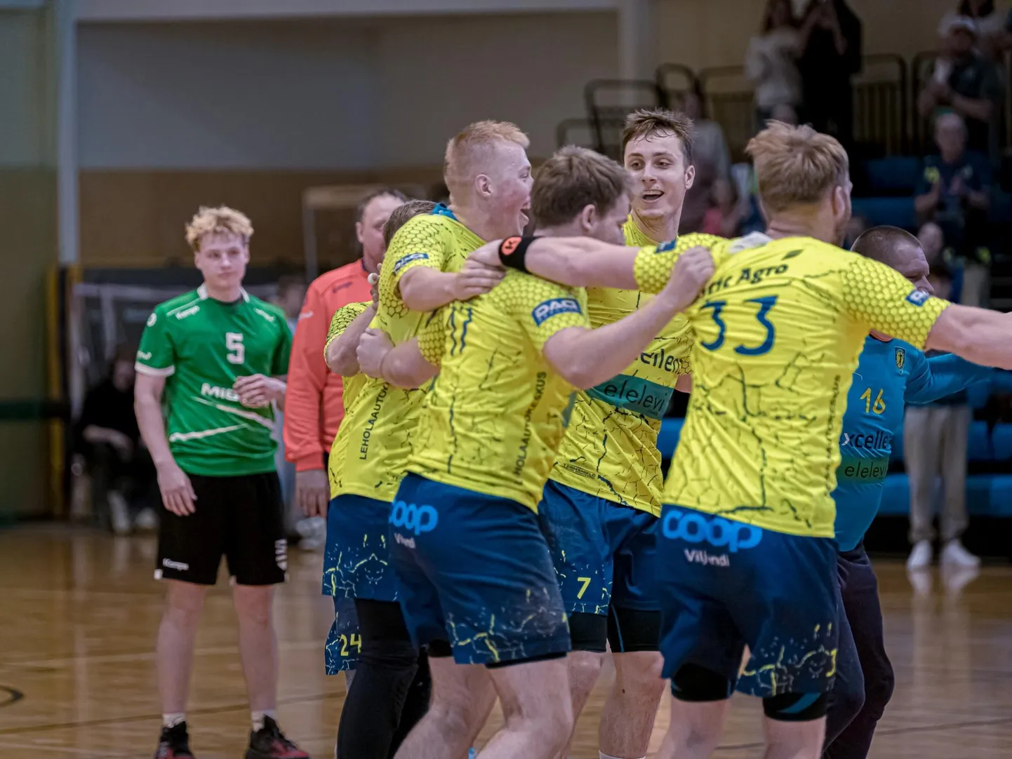 Viljandi HC pääses võiduka poolfinaalseeriaga Eesti meistrivõistluste finaali.