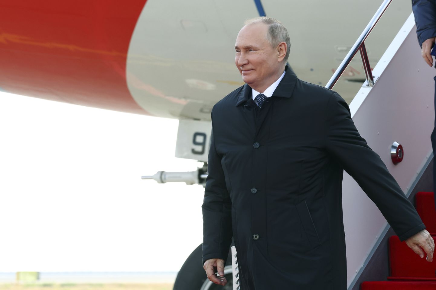 Venemaa president Vladimir Putin saabumas 13. oktoobril 2022 Kasahstani Astanasse, kus ta osaleb Aasia suhtlust ja usaldust suurendavate meetmete konverentsil (CICA)